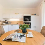 Mirabelle Apartamento *